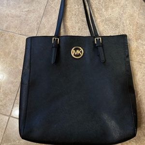 MK purse office bag. Black Great size